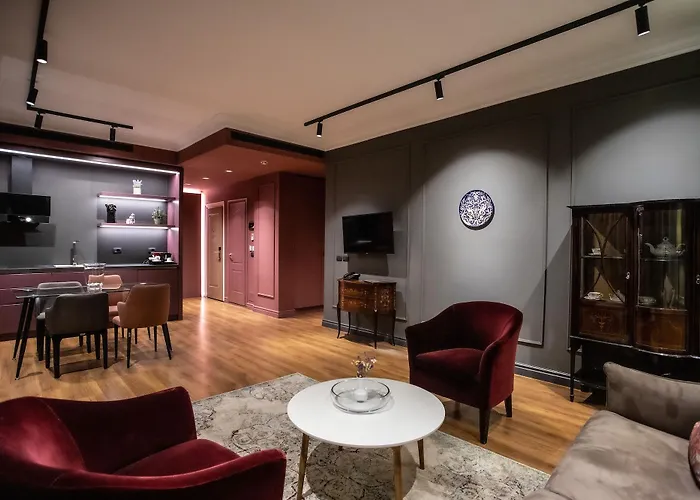 מלון Mondial טיראנה