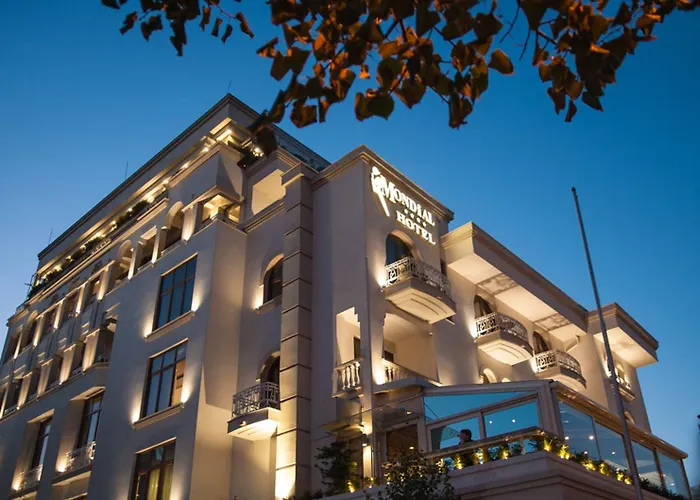Otel Mondial Tiran