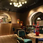 Hotel Mondial 4*
