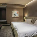 Hotel Mondial Tirana