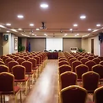 酒店 环球酒店 地拉那