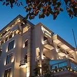 Hotel Mondial Tirana