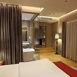 环球酒店 4*