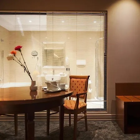 Hotel Mondial